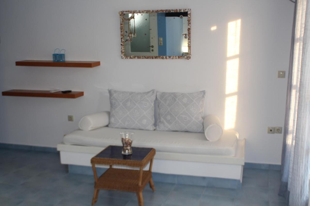 Inaxos Studios, Viewing Apollo Temple. Naxos City المظهر الخارجي الصورة