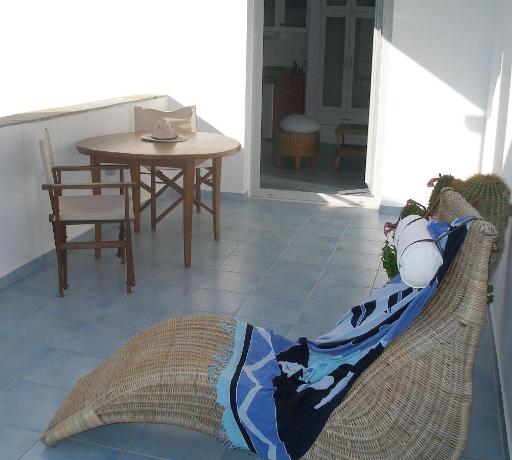 Inaxos Studios, Viewing Apollo Temple. Naxos City المظهر الخارجي الصورة